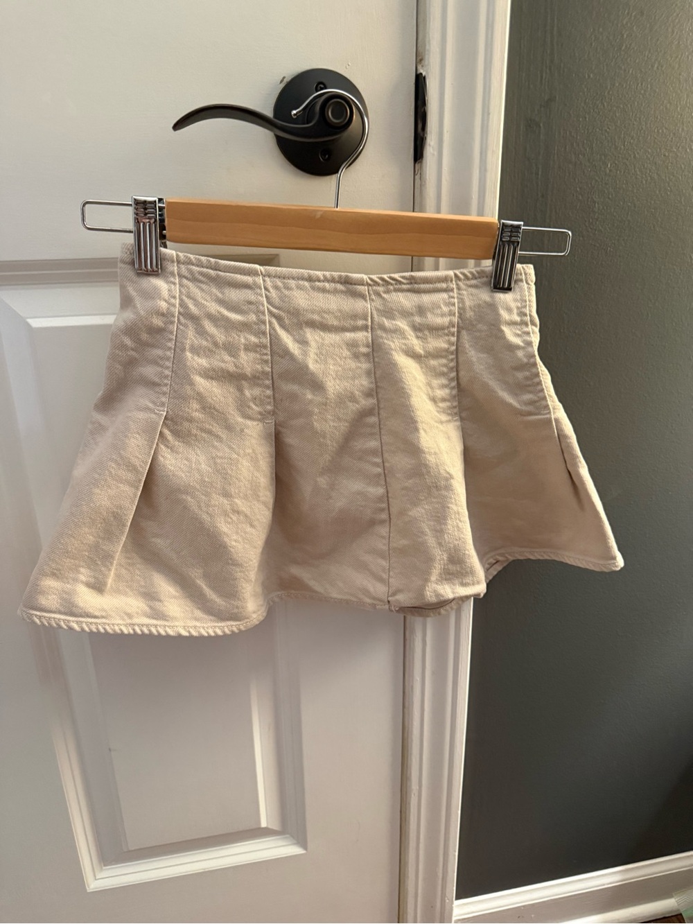 Zara Girls Cream Cotton Pleated Mini Skirt Size 7